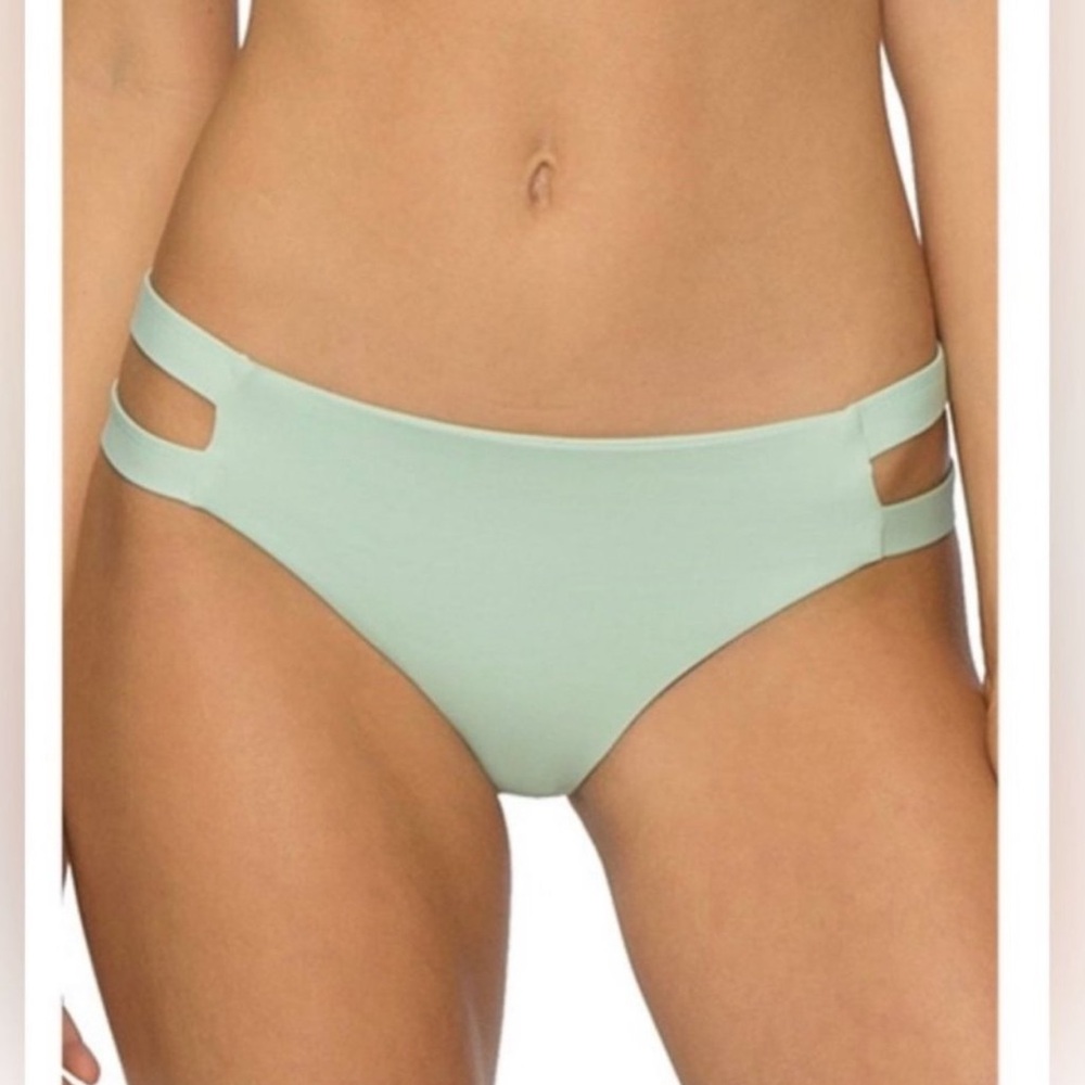 🔥Tavik Swimwear bottom only